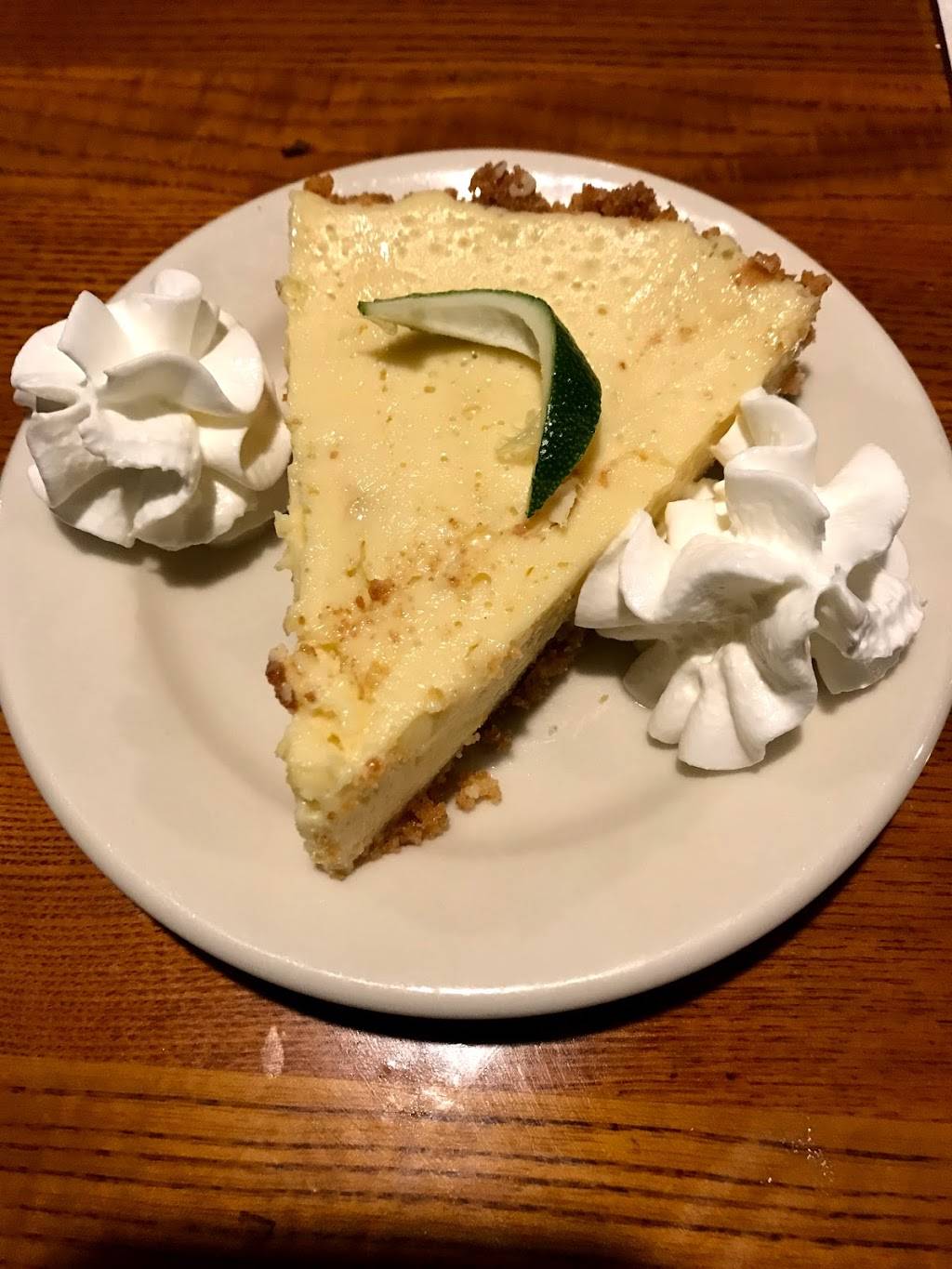 Chucks Steak House / Margaritagrill | restaurant | 10 Prospect St, Auburn, MA 01501, USA | 5088322553 OR +1 508-832-2553