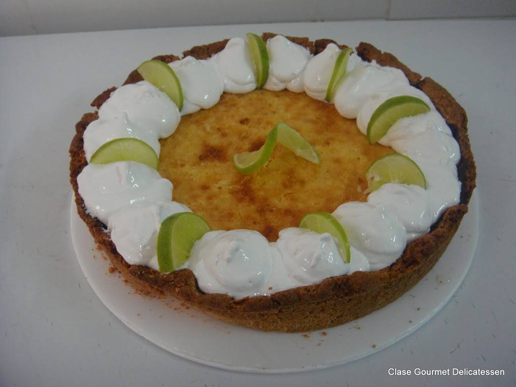 Dulce y Salao. Bakery | restaurant | 4680 SW 29th Terrace, Fort Lauderdale, FL 33312, USA | 7866472505 OR +1 786-647-2505