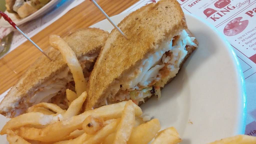 The Boondocks | restaurant | 18 N Main St, Berkley, MA 02779, USA | 7745011278 OR +1 774-501-1278