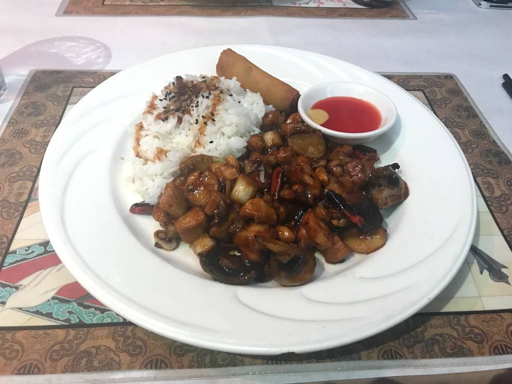 Chins Gourmet (La Costa) | restaurant | 6990 El Camino Real, La Costa, CA 92009, USA | 7604387886 OR +1 760-438-7886