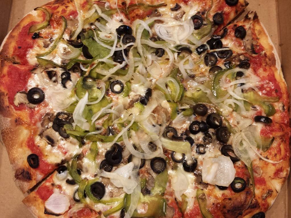 Ninos Pizza | restaurant | 500 Atwood Ave, Cranston, RI 02920, USA | 4019423137 OR +1 401-942-3137