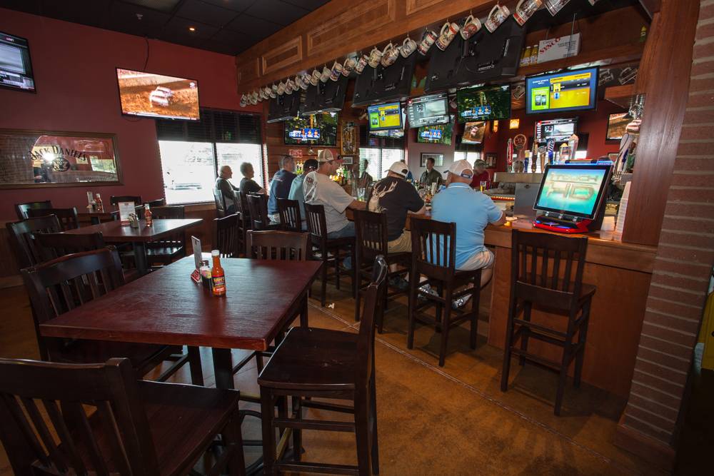 Sams Sports Grill - Florence | restaurant | 339 Seville St, Florence, AL 35630, USA | 2563492300 OR +1 256-349-2300