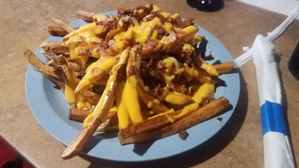 Wigglers Bar and Grill | restaurant | 7243 St James Dr, Edwardsville, IL 62025, USA | 6186550803 OR +1 618-655-0803