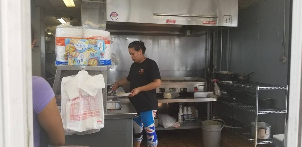 Taqueria La Conquistadora | restaurant | 2322 Westbank Expy, Harvey, LA 70058, USA | 5042630843 OR +1 504-263-0843