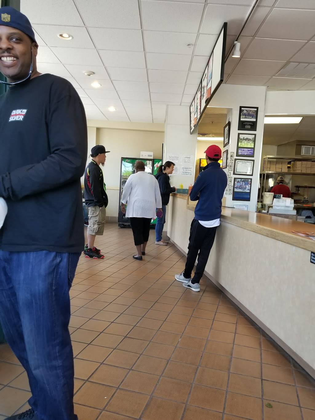 Star Fish Market | restaurant | 3089 Washington St, Roxbury, MA 02119, USA | 6175248711 OR +1 617-524-8711