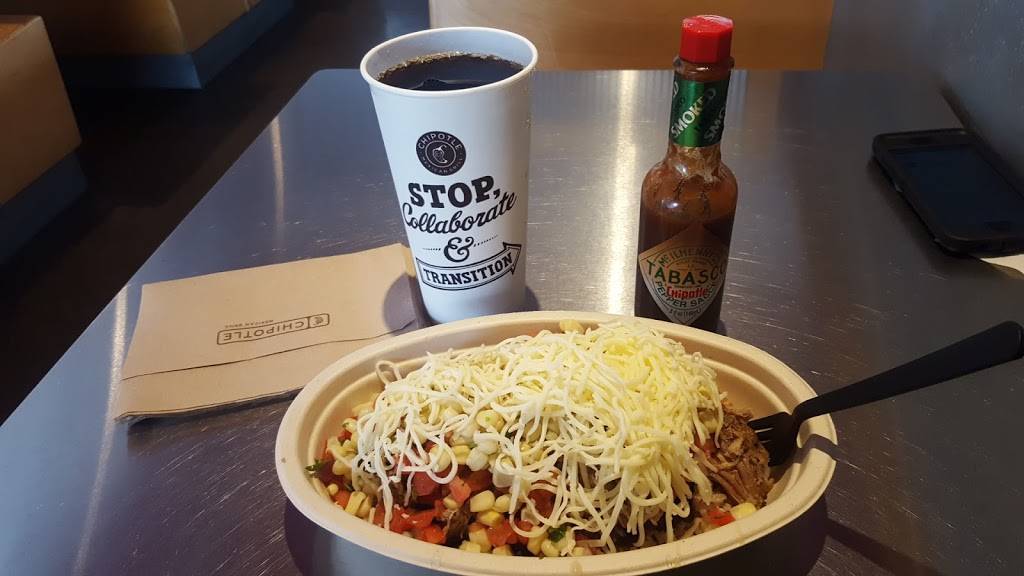 Chipotle Mexican Grill | restaurant | 1572 E Lake Cook Rd, Wheeling, IL 60090, USA | 8475206353 OR +1 847-520-6353