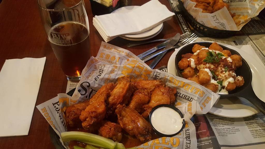 P.J. Whelihan’s Pub + Restaurant [Lehighton] | restaurant | 101 N Harrity Rd, Lehighton, PA 18235, USA | 6103771819 OR +1 610-377-1819