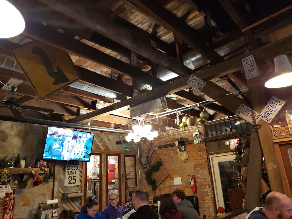 Camp 31 BBQ | restaurant | 222 St Joseph Ave, Brewton, AL 36426, USA | 2518672486 OR +1 251-867-2486