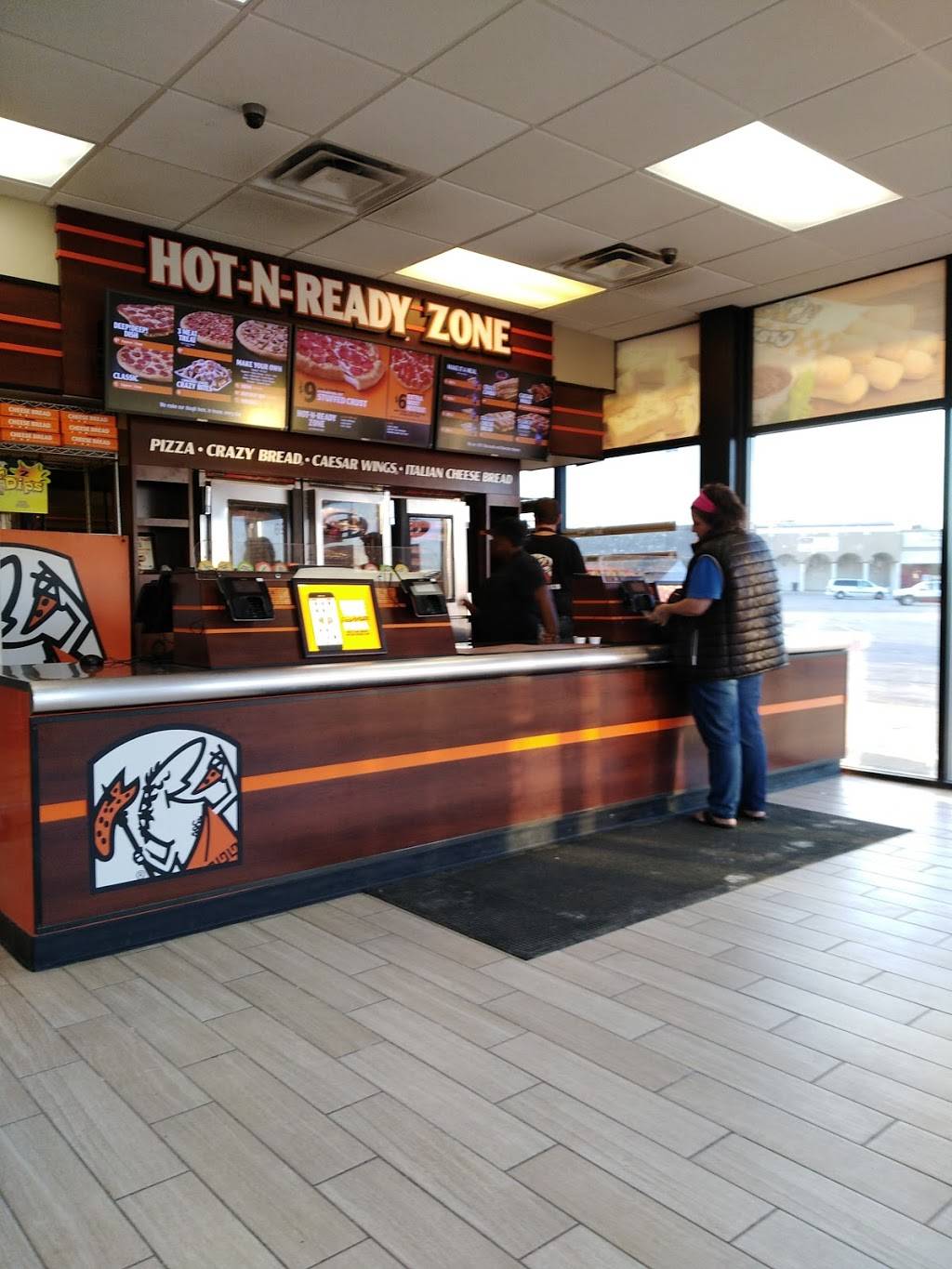 Little Caesars Pizza | meal takeaway | 697 Harrisburg Pike, Columbus, OH 43223, USA | 6142743939 OR +1 614-274-3939