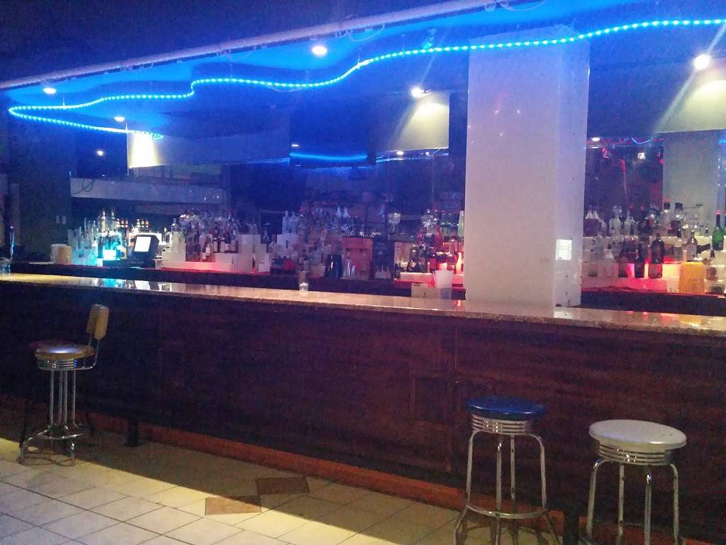 Cococabana Bar & Grill | restaurant | 2031 University Blvd E, Lewisdale, MD 20783, USA | 3014311882 OR +1 301-431-1882