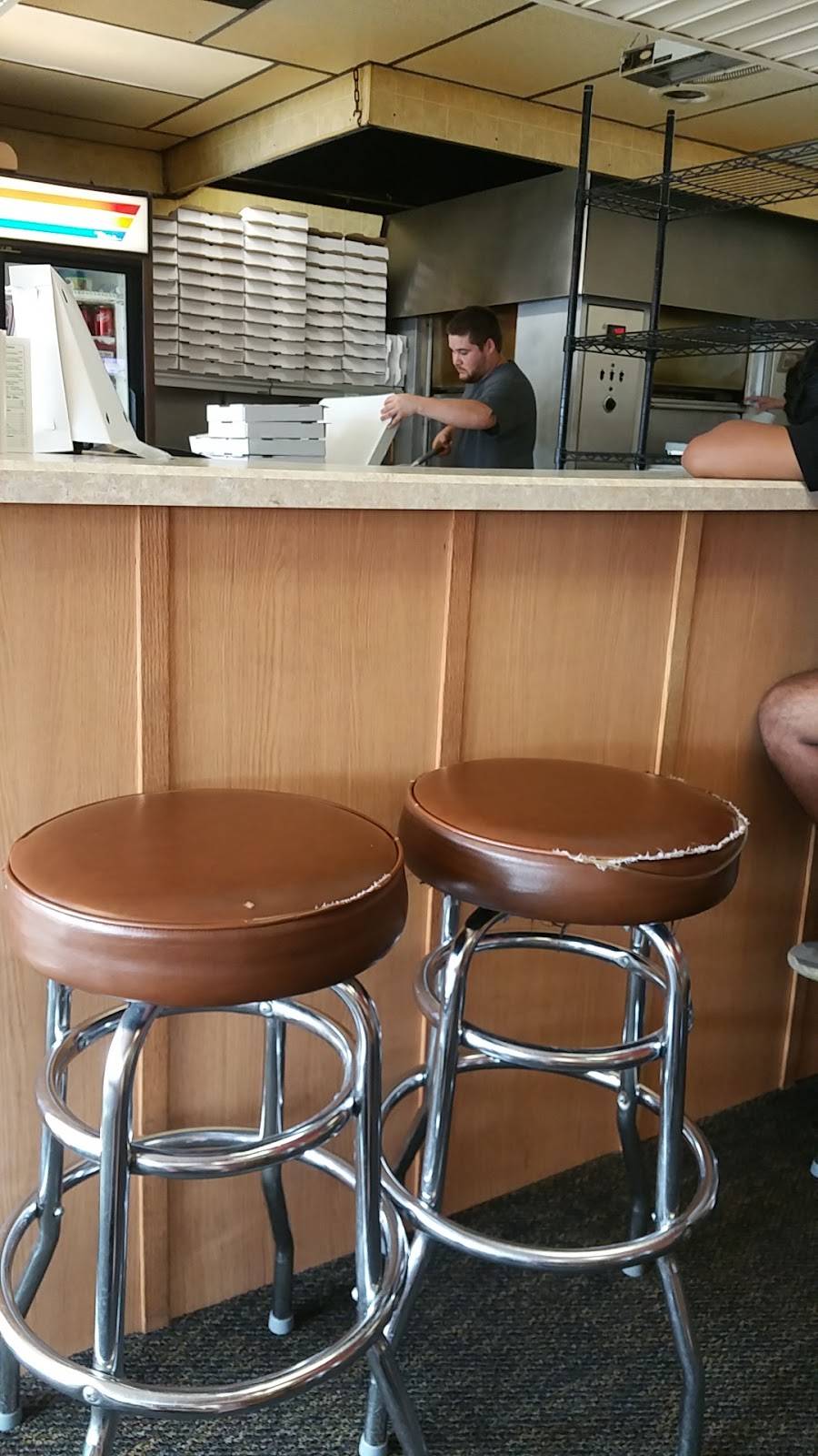 Marsellas Pizza | restaurant | 7425 York Rd, Parma, OH 44130, USA | 4408888400 OR +1 440-888-8400