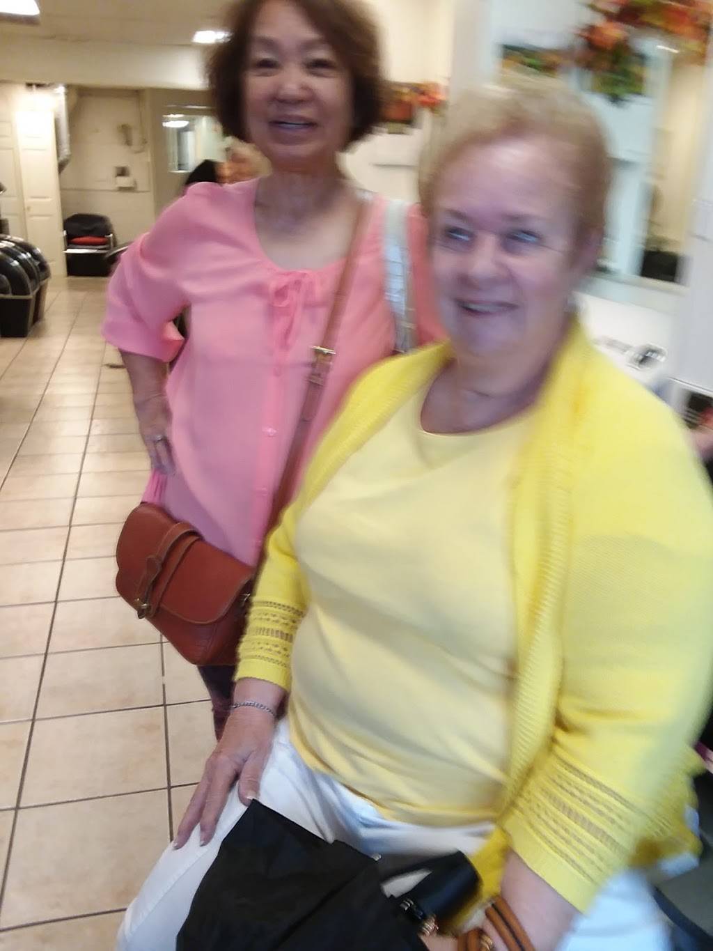 The Barrel | restaurant | 5770 Churchland Blvd, Portsmouth, VA 23703, USA | 7574831077 OR +1 757-483-1077