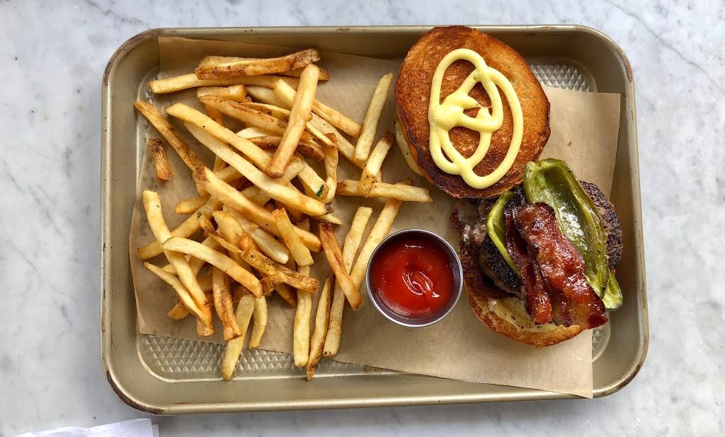 Taps Burger Bar and Gastropub | restaurant | 2223 N Westshore Blvd, Tampa, FL 33607, USA | 8138765100 OR +1 813-876-5100