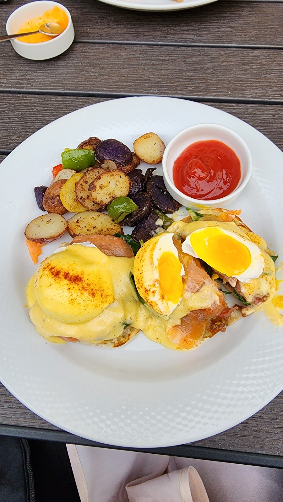 Carmels Hidden Gem Restaurant | restaurant | Mission Street between 4th and, 5th Ave, Carmel-By-The-Sea, CA 93921, USA | 8312507811 OR +1 831-250-7811