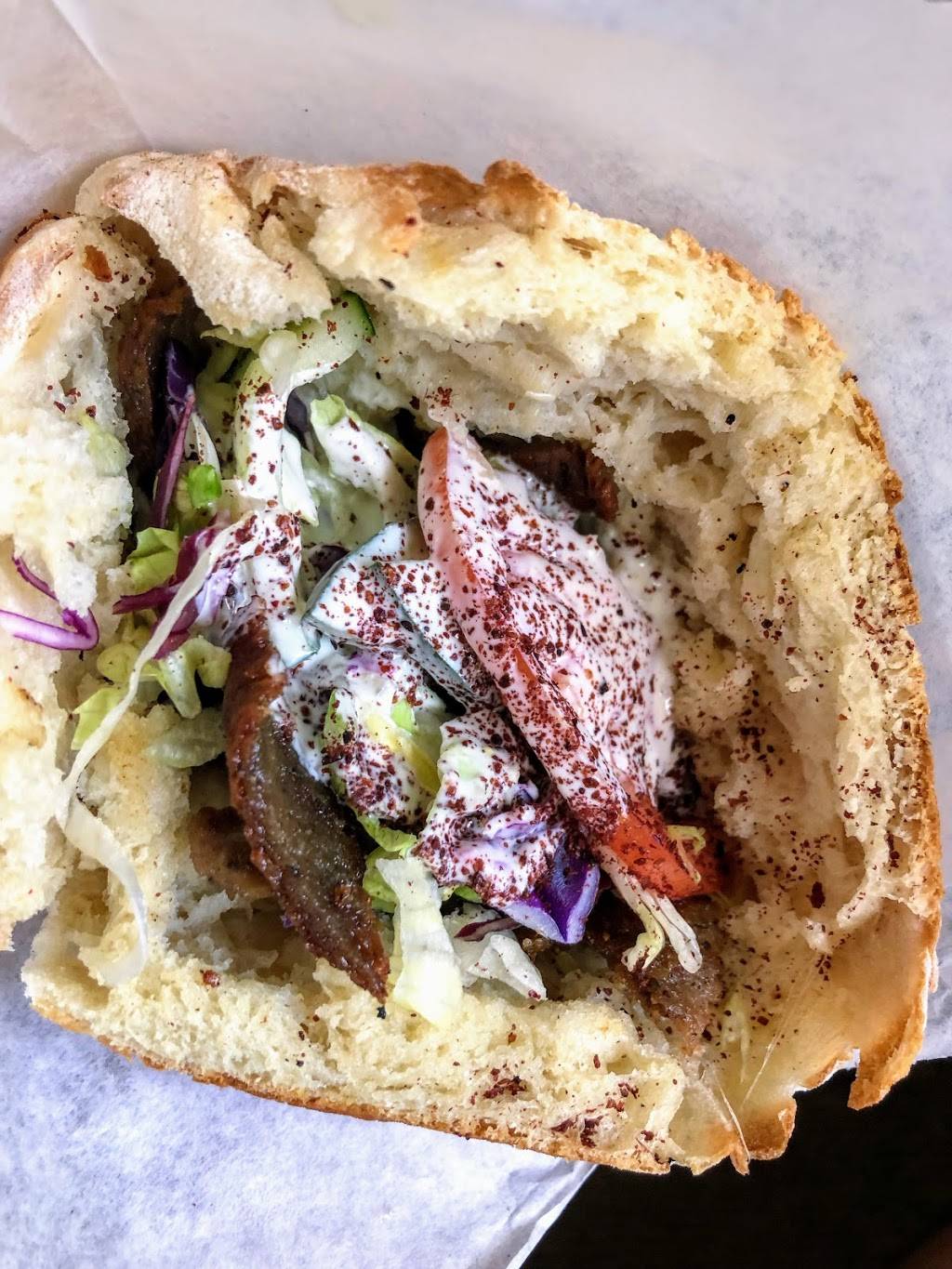 Balkan House | restaurant | 3028 Caniff St, Hamtramck, MI 48212, USA | 3132626234 OR +1 313-262-6234