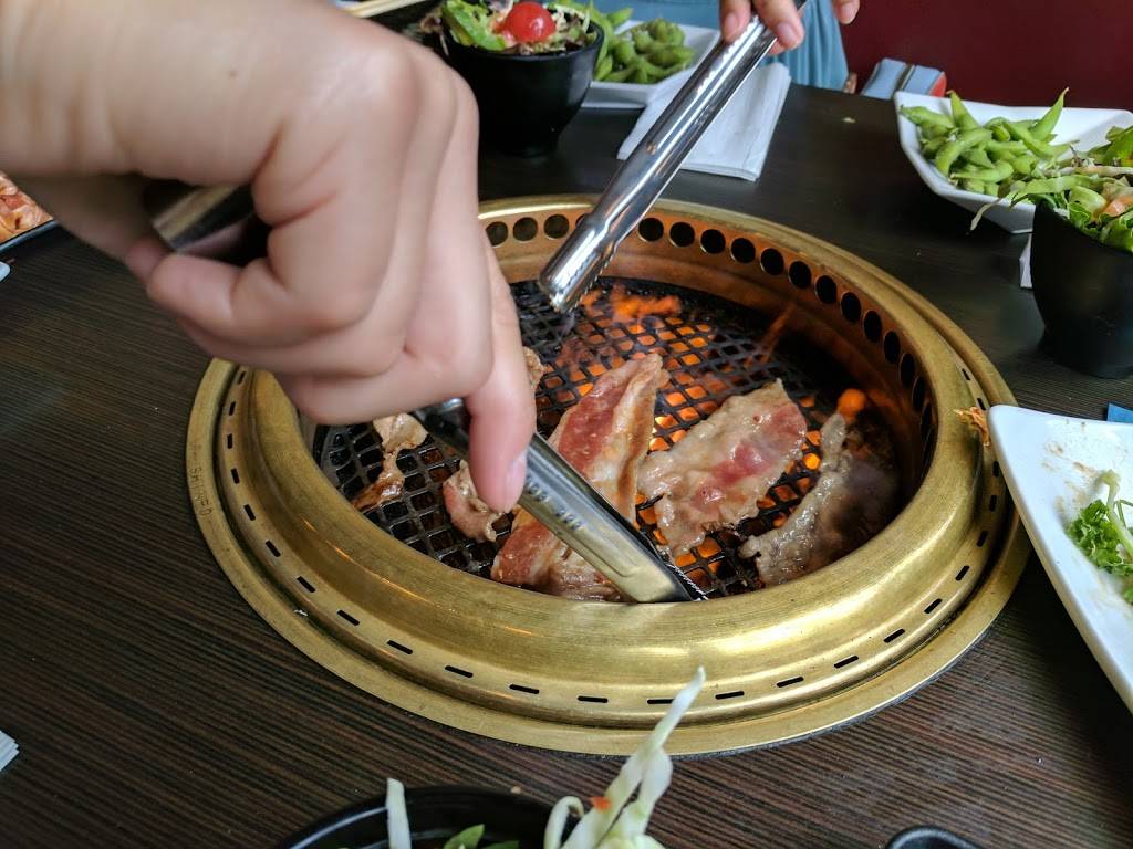 Gyu-Kaku Japanese BBQ | restaurant | 1901 Callowhill St, Philadelphia, PA 19130, USA | 2676039482 OR +1 267-603-9482