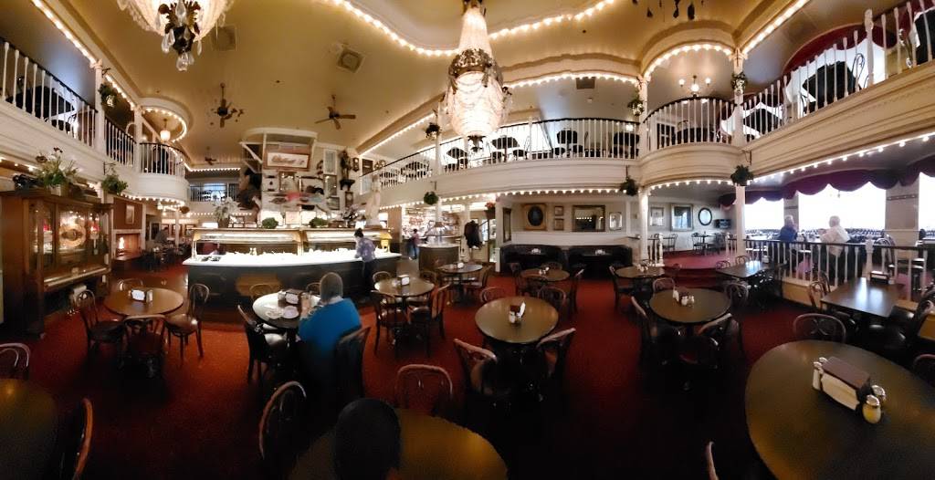 Fargos Pizza | restaurant | 2910 E Platte Ave, Colorado Springs, CO 80909, USA | 7194735540 OR +1 719-473-5540