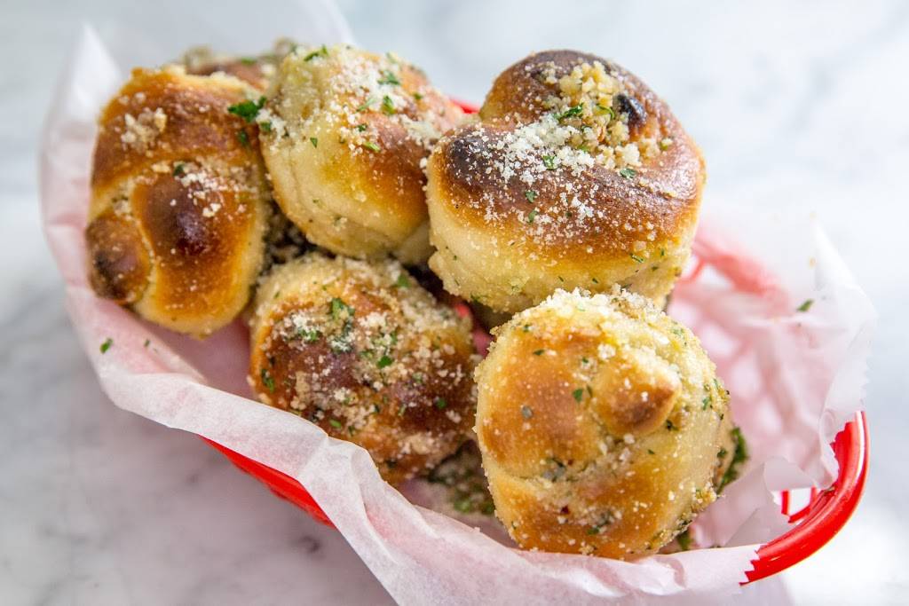 Marinara Pizza Upper East | meal delivery | 1376 Lexington Ave, New York, NY 10128, USA | 6465595100 OR +1 646-559-5100