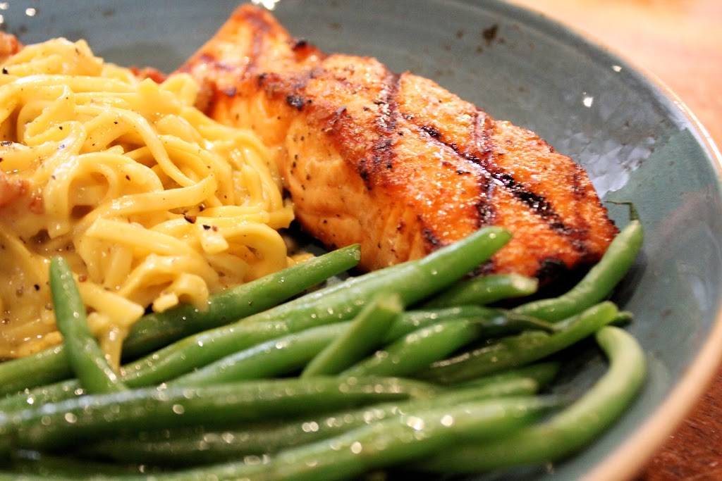 Chops Wine Bar | restaurant | 6417 W Jefferson Blvd, Fort Wayne, IN 46804, USA | 2604369115 OR +1 260-436-9115