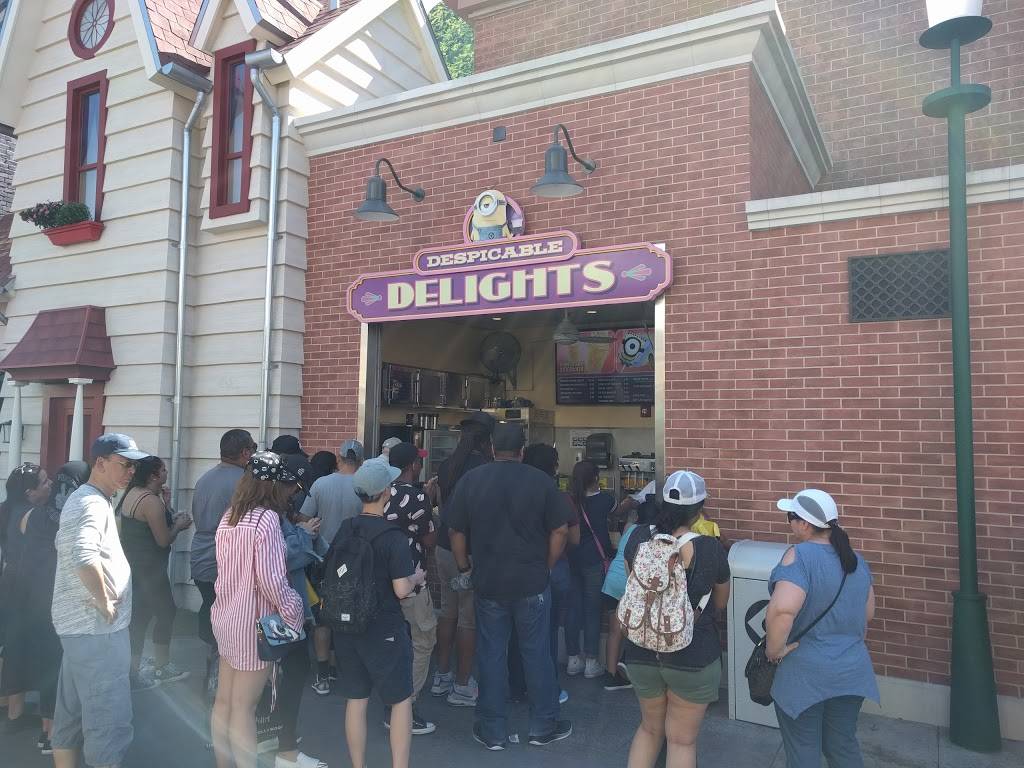 Despicable Delights | restaurant | 49 Production Plaza, North Hollywood, CA 91602, USA | 8008648377 OR +1 800-864-8377
