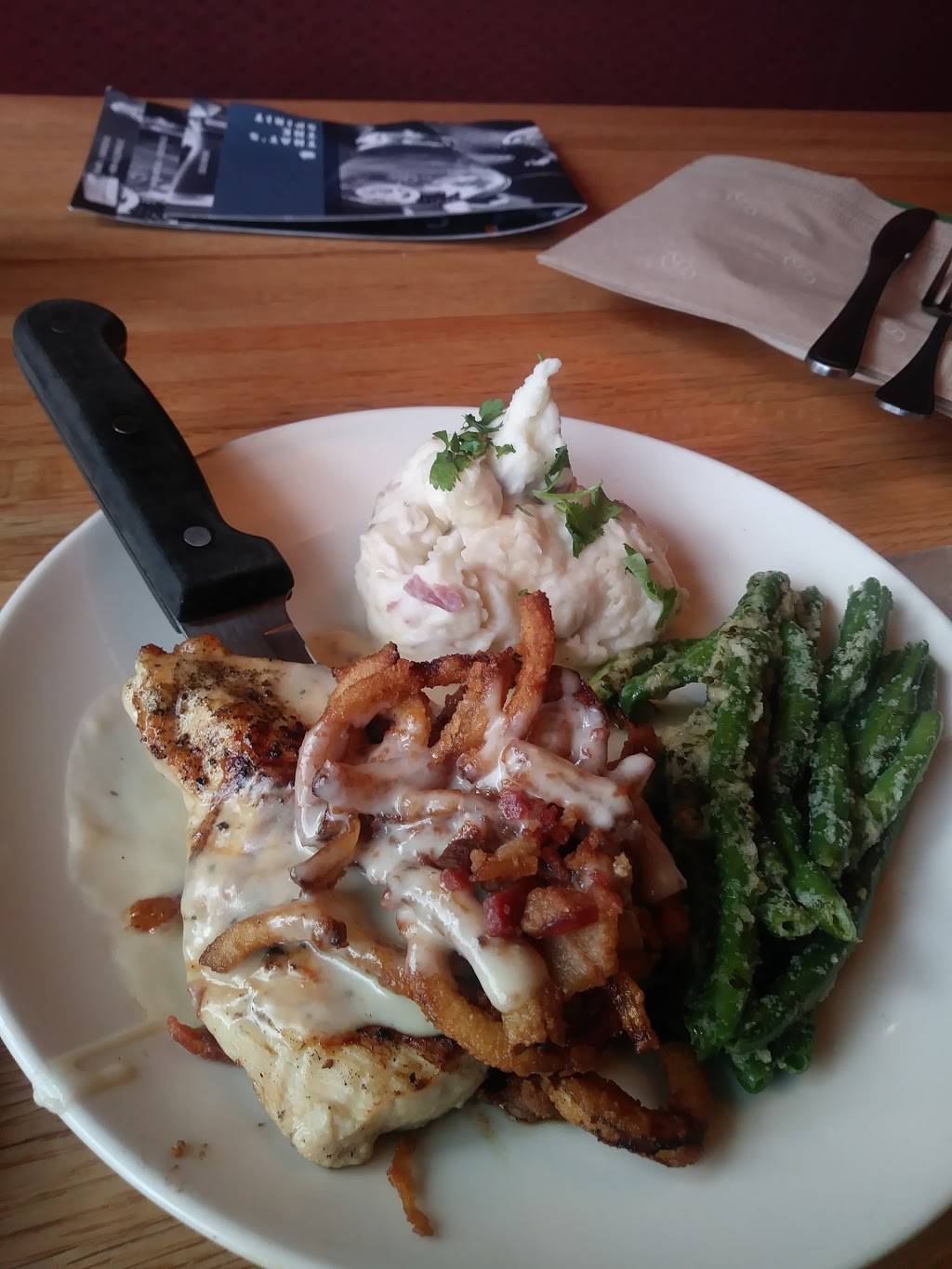 Applebees Grill + Bar | restaurant | 4040 Virginia Beach Blvd, Virginia Beach, VA 23452, USA | 7574983014 OR +1 757-498-3014