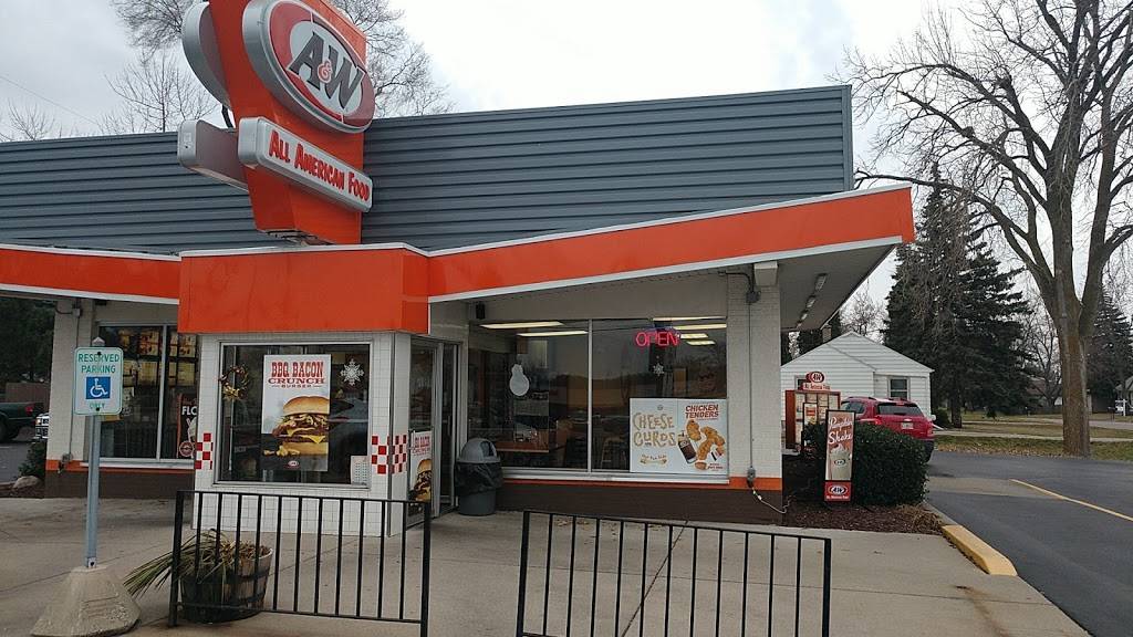 A&W Restaurant | restaurant | 4919 W Saginaw Hwy, Lansing, MI 48917, USA | 5173236818 OR +1 517-323-6818