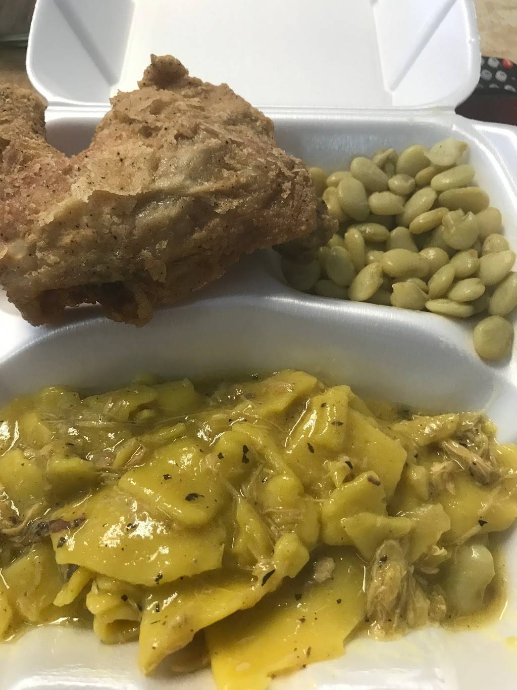 E&H Barbeque Hut | restaurant | 171 Morgan J Rd, Shannon, NC 28386, USA | 9108433321 OR +1 910-843-3321