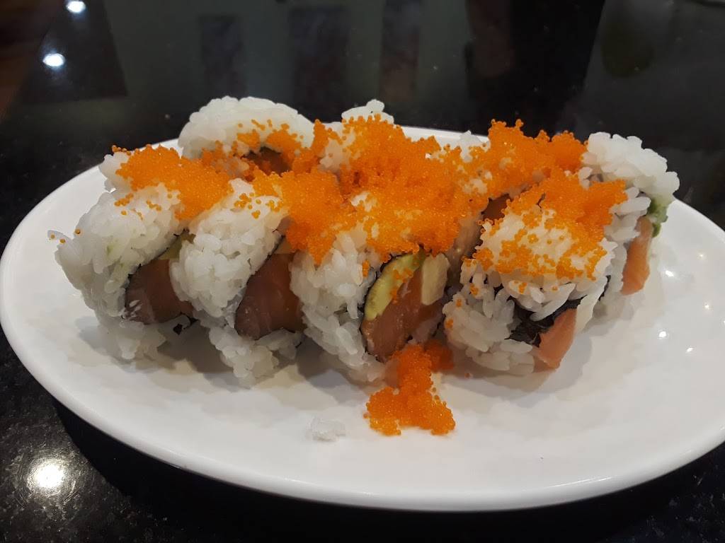 Yoshi Sushi | restaurant | 17005 Bear Valley Rd suite b, Hesperia, CA 92345, USA | 7602446661 OR +1 760-244-6661