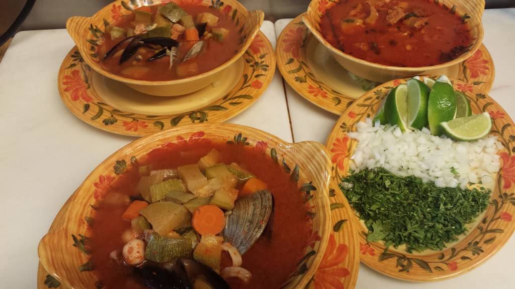 Los Reyes | restaurant | 1380 White Plains Rd, Bronx, NY 10462, USA | 3476913221 OR +1 347-691-3221