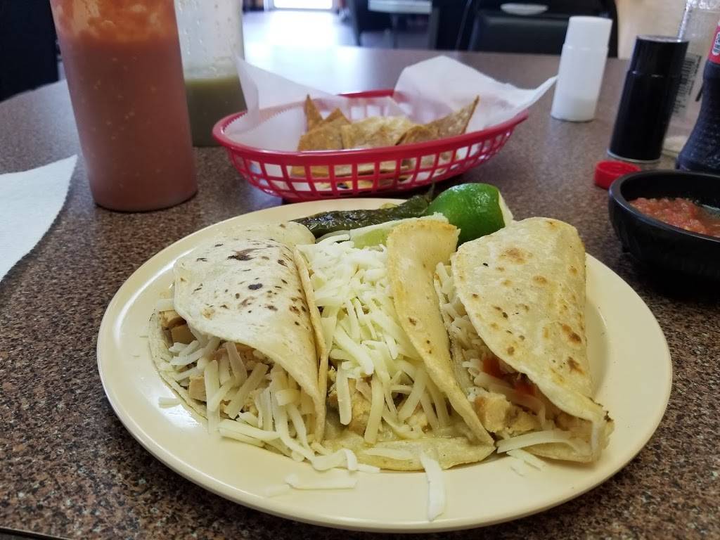 El Pollo Cachuchon | restaurant | 2820 W Loop 281, Longview, TX 75602, USA | 9032974500 OR +1 903-297-4500