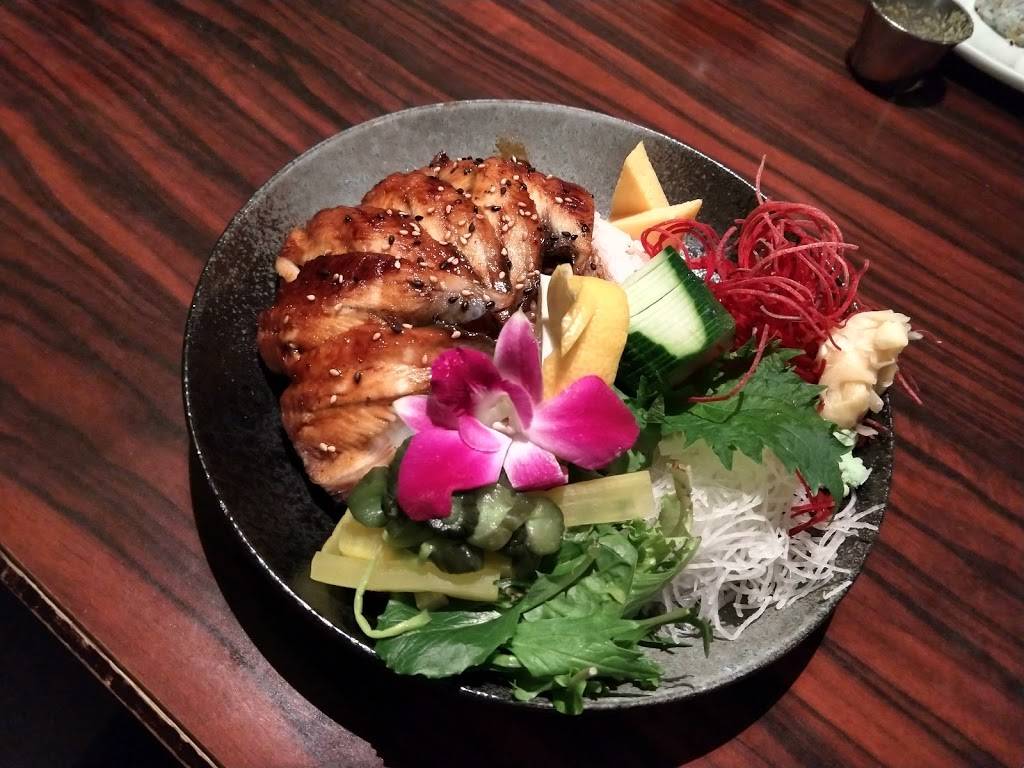 BluFish Glenview Sushi Bistro & Grill | restaurant | 2709 Pfingsten Rd, Glenview, IL 60026, USA | 8472723474 OR +1 847-272-3474