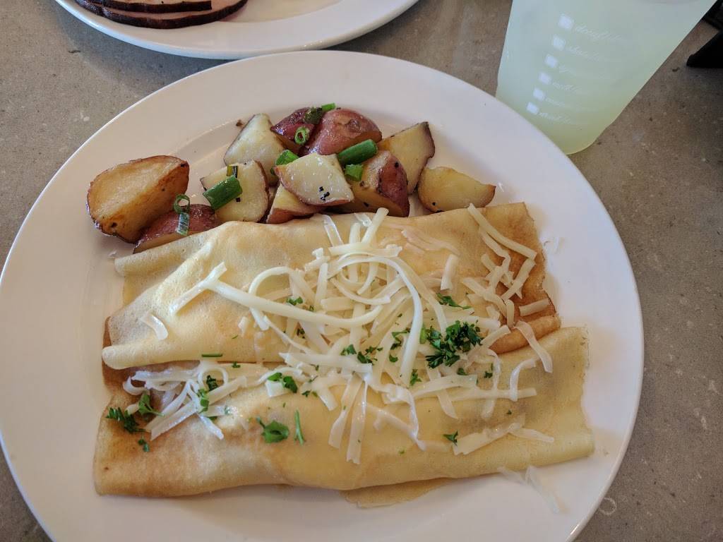 Champagne French Bakery Café Northpark | cafe | 3901 Irvine Blvd, Irvine, CA 92602, USA | 7145734667 OR +1 714-573-4667