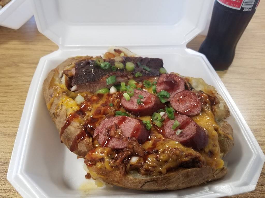 Dos Mundos Spud Shack | restaurant | 2515 Clay Ave, Waco, TX 76706, USA | 2542246522 OR +1 254-224-6522