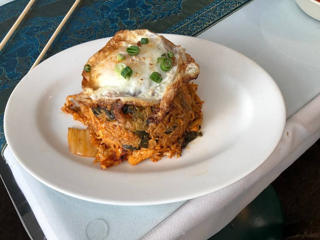 Yummy Thai | restaurant | 2261 Massachusetts Ave, Cambridge, MA 02140, USA | 6173547070 OR +1 617-354-7070