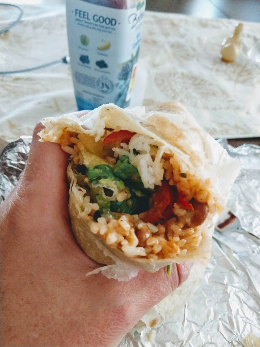 Chipotle Mexican Grill | restaurant | 12512 W Ken Caryl Ave unit c, Littleton, CO 80127, USA | 7209817023 OR +1 720-981-7023