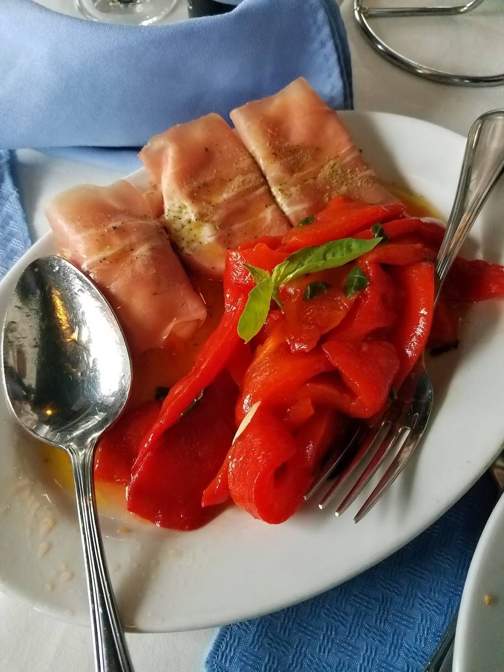 Chef Volas | restaurant | 111 S Albion Pl, Atlantic City, NJ 08401, USA | 6093452022 OR +1 609-345-2022