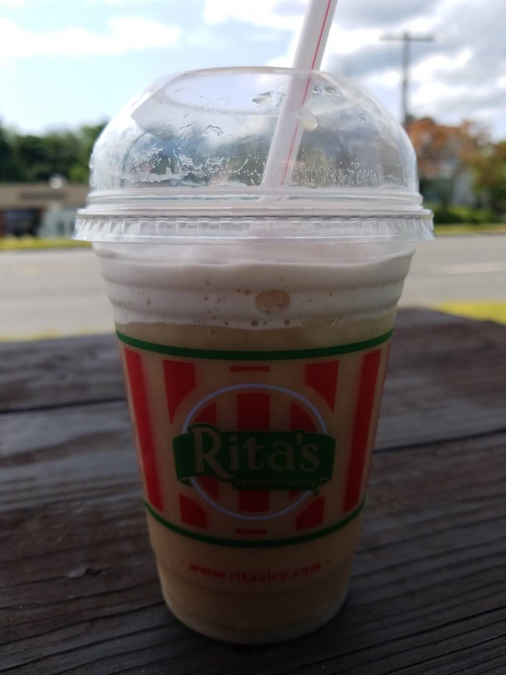 Ritas Italian Ice & Frozen Custard | restaurant | 279 Queen St, Southington, CT 06489, USA | 8602768829 OR +1 860-276-8829