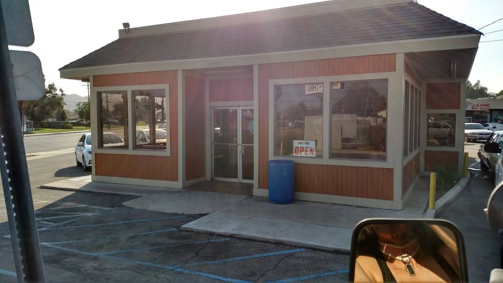 Krazy Greek Burgers | restaurant | 10501 Hole Ave, Riverside, CA 92505, USA | 9516872040 OR +1 951-687-2040