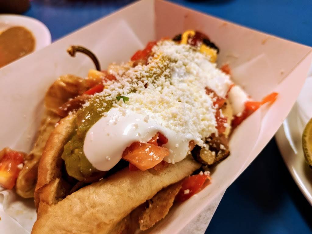 Sr Ozzys Tacos Y Mariscos | restaurant | 1717 W Southern Ave, Phoenix, AZ 85041, USA | 6026770284 OR +1 602-677-0284