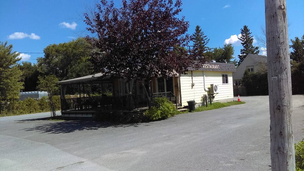 Restaurant le Tournesol 2009 | restaurant | 1720 Bd Maloney E, Gatineau, QC J8R 1B3, Canada | 8196631456 OR +1 819-663-1456