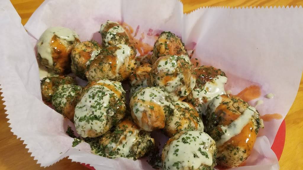 Ozona Pizza | restaurant | 404 Orange St, Palm Harbor, FL 34683, USA | 7277869662 OR +1 727-786-9662