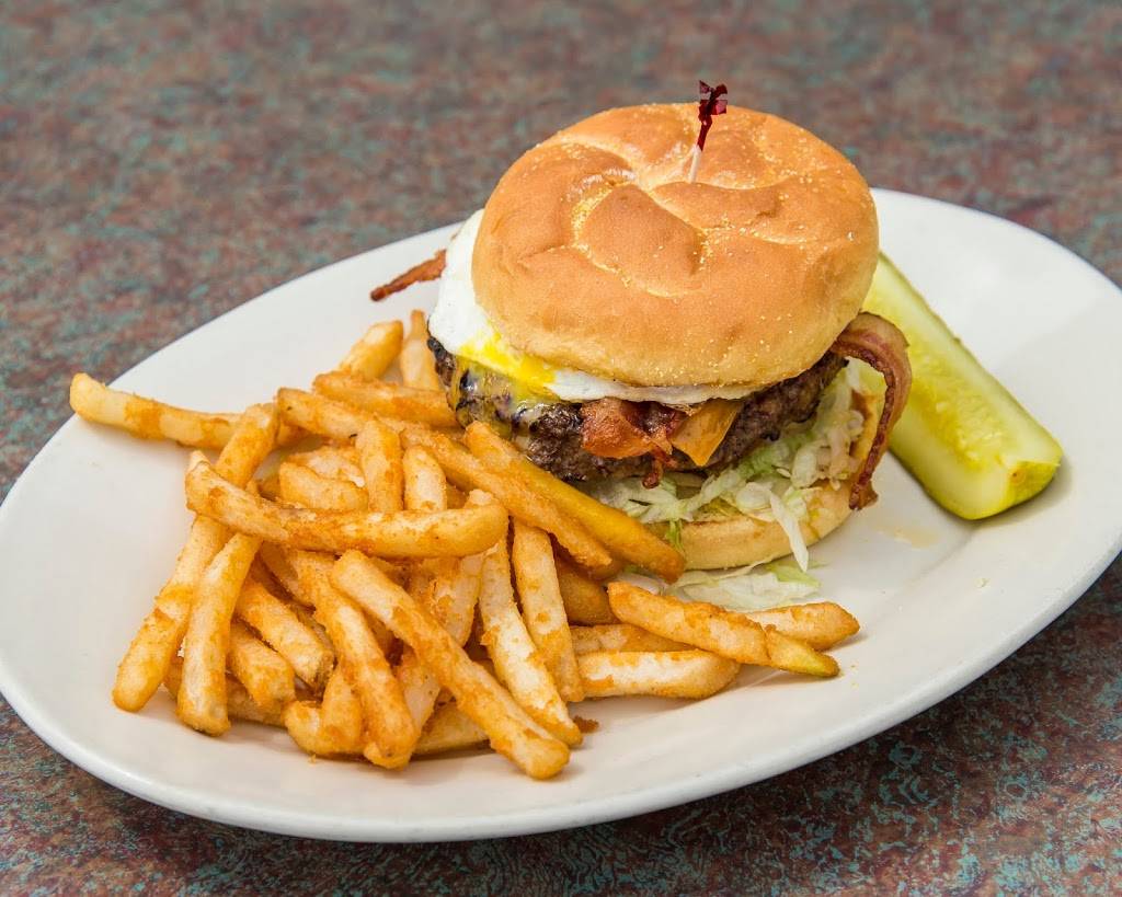 Old Bowie Town Grille | restaurant | 8604 Chestnut Ave, Bowie, MD 20715, USA | 3014648800 OR +1 301-464-8800