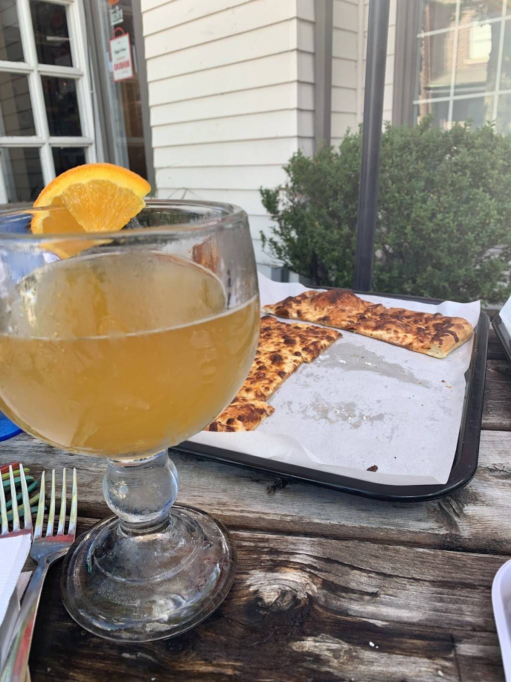 Ziggys Pizza | restaurant | 3700 E Douglas Ave STE 100, Wichita, KS 67208, USA | 3166132529 OR +1 316-613-2529