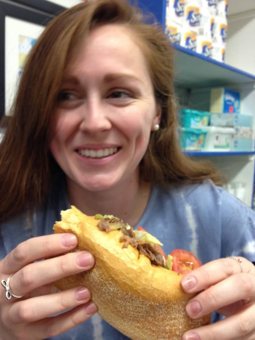 Vickis Cold Cuts | meal takeaway | 1033 Saville Ave, Eddystone, PA 19022, USA | 6108764844 OR +1 610-876-4844