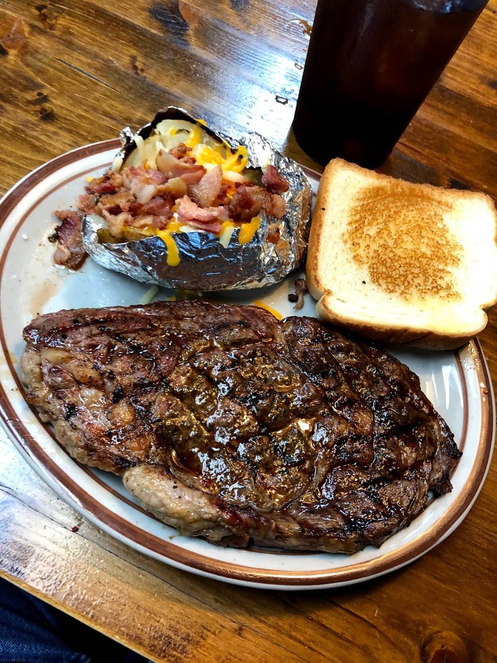 Dons Steakhouse | restaurant | 1511 Market Dr, Pocahontas, AR 72455, USA | 8702480223 OR +1 870-248-0223