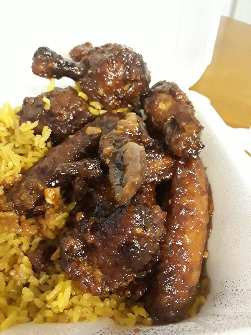 Jin Yungs House | restaurant | 315 S Main St, New Britain, CT 06051, USA | 8608016295 OR +1 860-801-6295