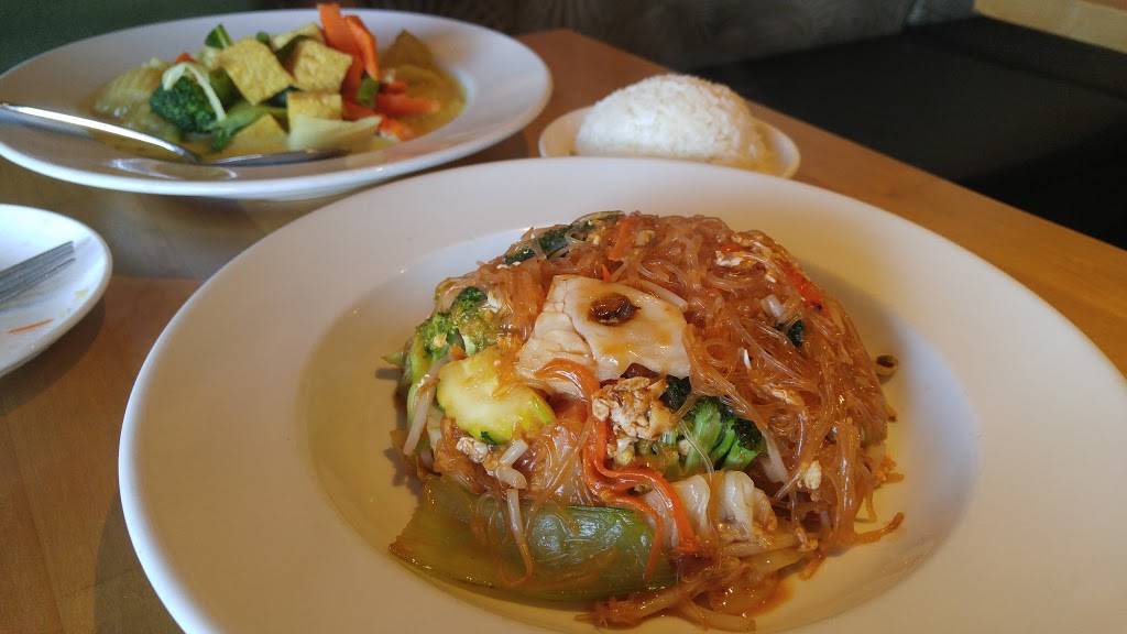 Gaati Thai Kitchen | restaurant | 10545 S Eastern Ave #100, Henderson, NV 89052, USA | 7029989800 OR +1 702-998-9800