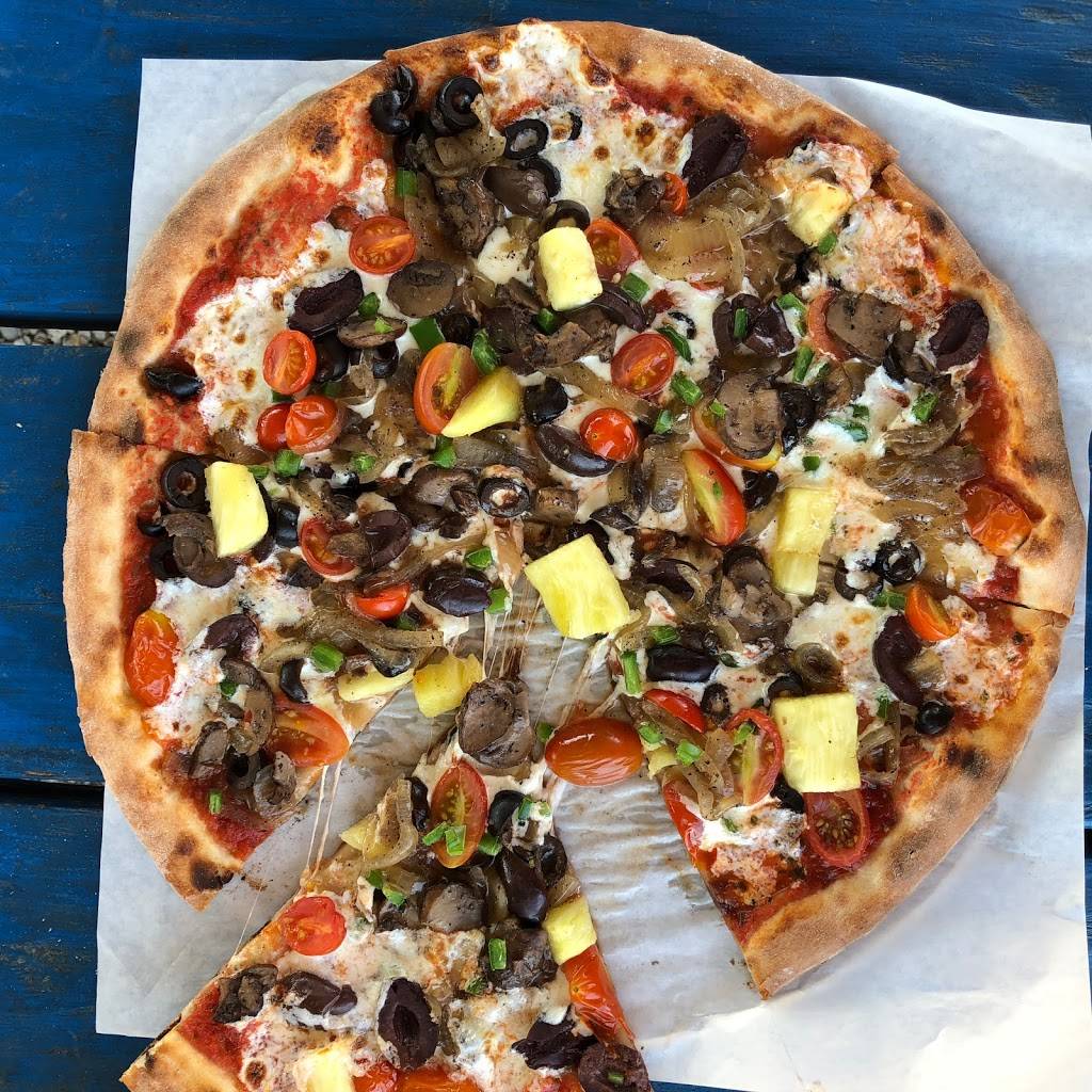 BackDraft Pizzeria | restaurant | 4th Tap Brewing Co-op, 10615 Metric Blvd, Austin, TX 78758, USA | 5123871005 OR +1 512-387-1005