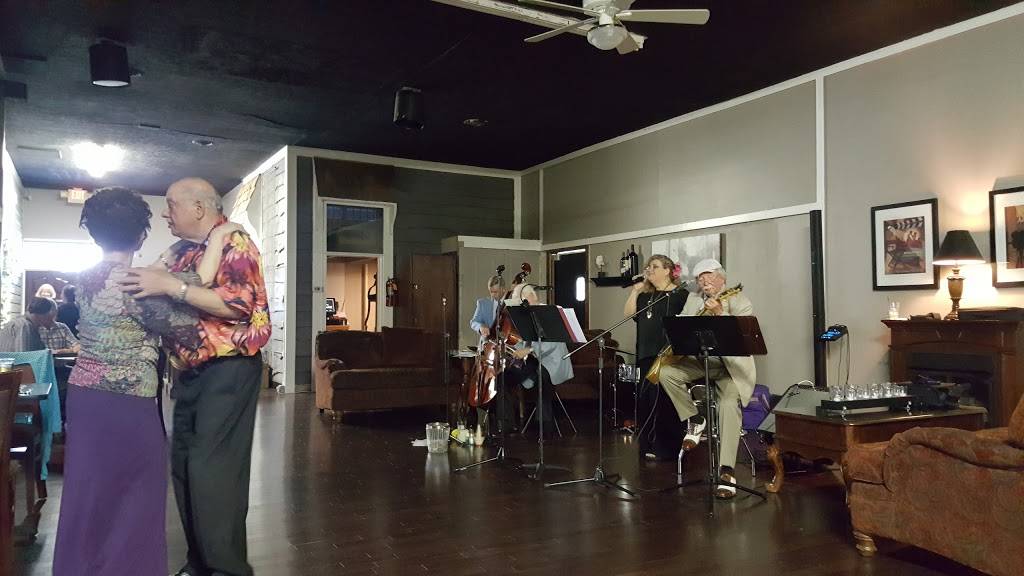 Olive or Twist Restaurant/Bar | restaurant | 121 W Barnwell St, Hendersonville, NC 28792, USA | 8285135130 OR +1 828-513-5130