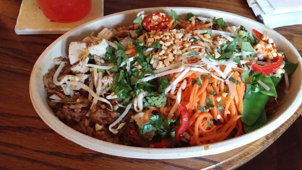 Balance Pan-Asian Grille | restaurant | 514 The Blvd, Maumee, OH 43537, USA | 4198939999 OR +1 419-893-9999